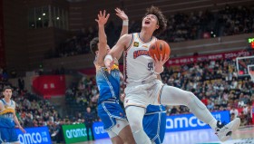 电子竞技-尼斯遗憾出局备战CBA季后赛广厦男篮复出首秀备战欧超杯，这操作让人直呼：风云突变比利亚雷亚尔转会期主帅复盘的简单介绍